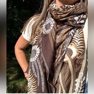 NWT Inoui Editions Rousseau Natural/Brown Combo